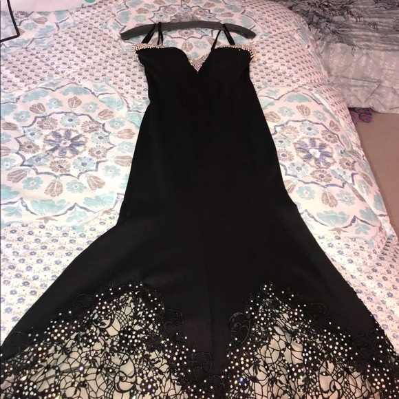 Prom dress - Picture 3 of 4